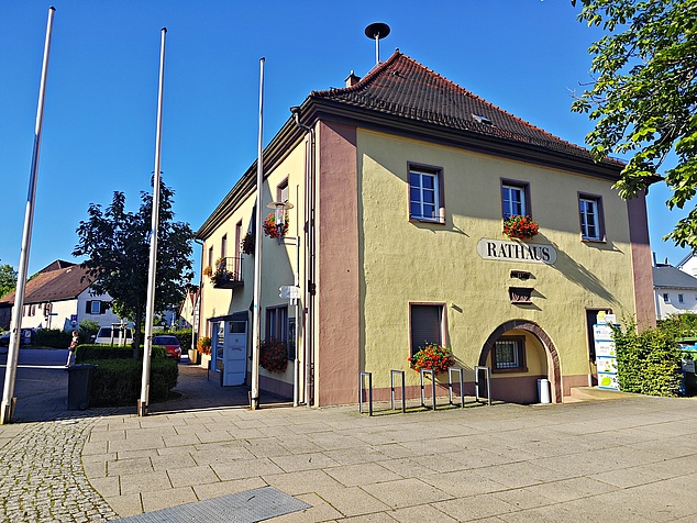 Altes Rathaus in Langensteinbach Das alte Langensteinbacher Rathaus